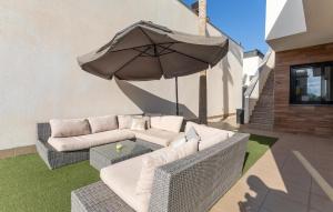 Beautiful Home In San Pedro Del Pinatar - Ebc295