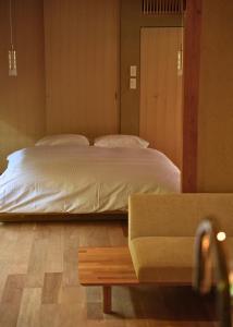 宿屋 余白丨yadoya yohaku