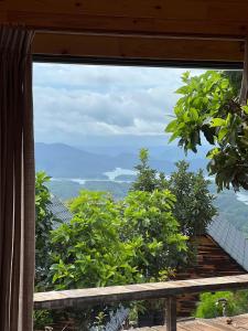 Homestay A Súy -View Hồ Tà Đùng
