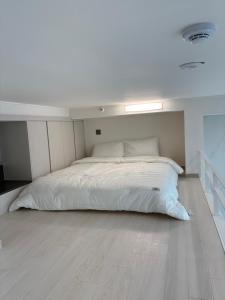 DDP & Euljiro Private Aptel