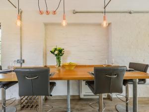 The Cottage High Wykehurst End