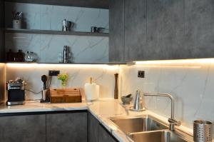 Spacious house by the sea