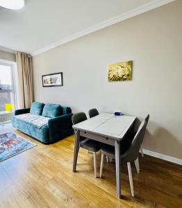 Bright and Modern 1 bedroom apartment