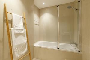 Mar e Sol Chic & Modern City Apartment