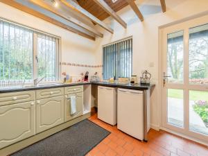 Rhydyfran Coach House