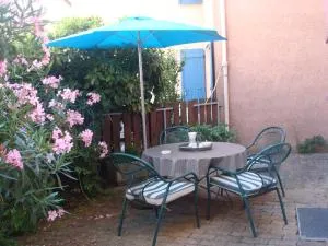 克拉克特尔克劳斯圣简公寓 - 马孔