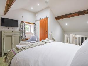 Walnut Cottage - Uk43995
