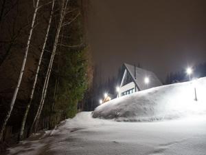 Mountain Stay with Hot Tub