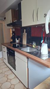 Cozy basement apartment in Mettmann