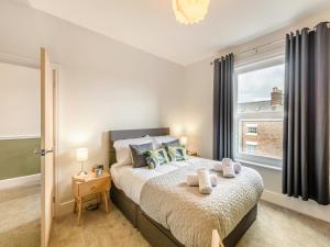 Uk41640 - Cleveland House