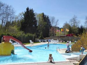 Relaxing Chalet in Dochamps with Swimming Pool and Terrace