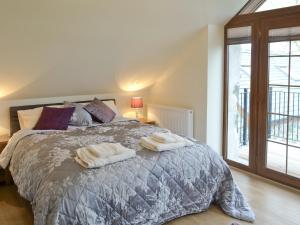 Rhiwal Kitty - Uk6000