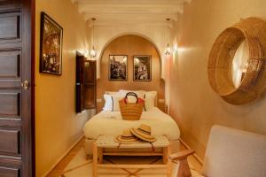 Casbah Amor - Rooftop with Pool & Air Conditioning