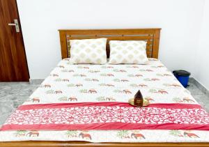 Re-Leaf Hom-Treat Homestay