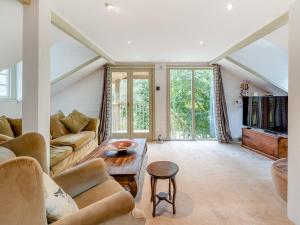 Casa Bowwow - Uk48047