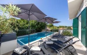 Lovely Home In Ostrvica