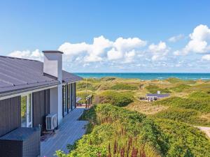 6 person holiday home in Løkken