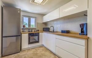 Amazing Home In Krnica