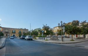 Stunning Home In Solarino