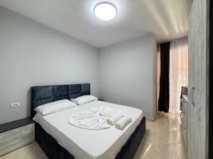 Kroi Beach Apartment, by the Sea