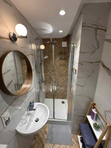 Cozy Bay Apartment - 15 minutes drive from the Old Town