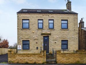 Apartment 3 - Uk48906