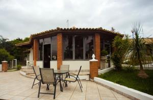 Casa proxima a Rota do Vinho em Sao Roque e Ibiuna