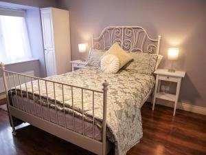 The Mall Townhouse - Dingle Town Centre