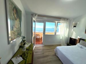 Holibai Albatros, Dúplex junto al mar, Cerca de Vigo y sus luces navideñas