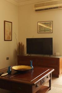 Cozy Ground Floor 2 BR Apartment in Maadi