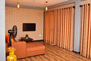 Pearl Cave Cabanas & Resturant