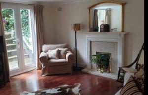 Foxes Den 2 night minimum stay