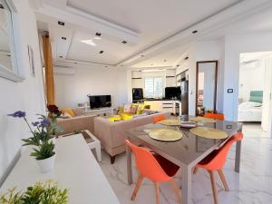 New Cozy 2 Bedrooms in Marsa Residence