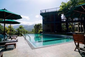 The Royal Peak Resort
