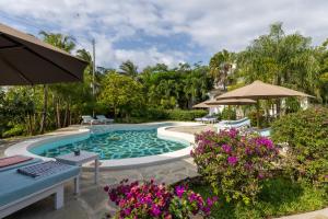 Monsoon Resort - Your Tropical Paradise