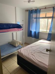 Apto Praia Grande - Aviação 200 metros da Praia