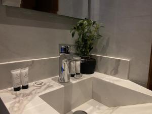 Attractive and elegant apartment in Al-Hazm neighborhood