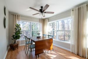 Decked Out Getaway Pine MTN Trail Pet Friendly