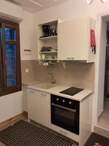 Akros-cottage on mountain