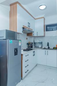 Newly furnished beautiful 1 bedroom apartment