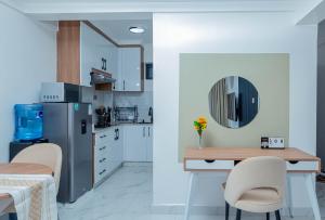 Newly furnished beautiful 1 bedroom apartment