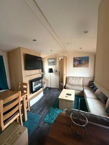 Gorgeous Serenity 2 and lovely Serenity 1 are 3 bedroom 2 bathroom caravans