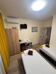 Къща за гости Elion House