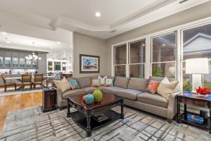 228 Sea Marsh Drive by Akers Ellis Rentals