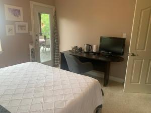 Shoreside Private room