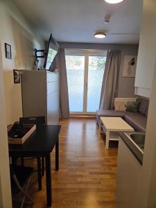 "Little Mountain Paradise" studio apartment at Oppheim Resort