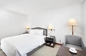 Phòng Tiêu chuẩn giường đôi  (Standard Double)