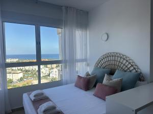 Colina Beach con vistas al mar - 3hvězdičkové hotely ve městě Torremolinos