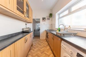 Stylish 3-Bed House near NEC HS2 and BHX Airport