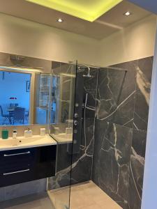 Ekskluzywny apartament z widokiem na morze, 5km do centrum Sopotu 4km do Orłowa